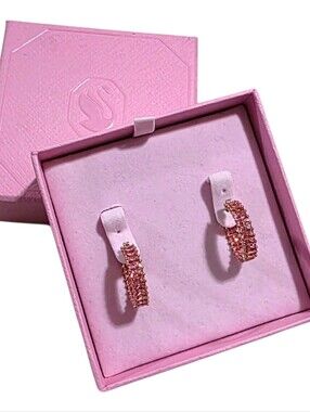 NIB Authentic Swarovski pink Matrix hoop earrings